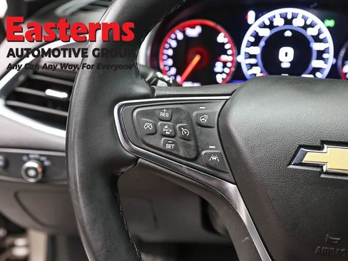 Used 2024 Chevrolet Malibu LT FWD image 15