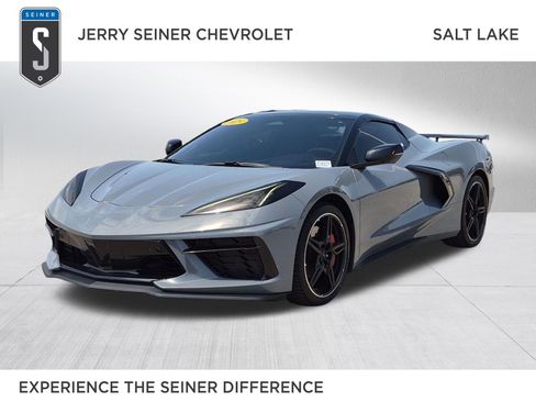 Used 2025 Chevrolet Corvette Stingray Preferred Conv w/ Z51 Performance Package RWD image 1
