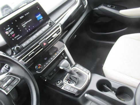 Used 2023 Kia Seltos EX image 29