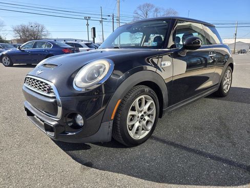Used 2015 MINI Cooper S image 16