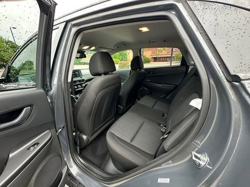 Used 2023 Hyundai Kona SEL AWD/4WD image 18