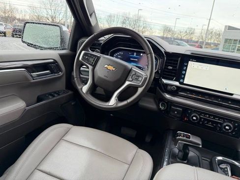 Used 2023 Chevrolet Silverado 1500 LTZ w/ LTZ Premium Package image 14
