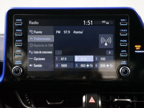 Used 2020 Toyota C-HR XLE image 17