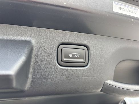 New 2026 Hyundai Kona Limited image 16