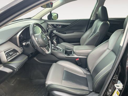 Used 2020 Subaru Outback Onyx Edition XT w/ Popular Package #2 image 9