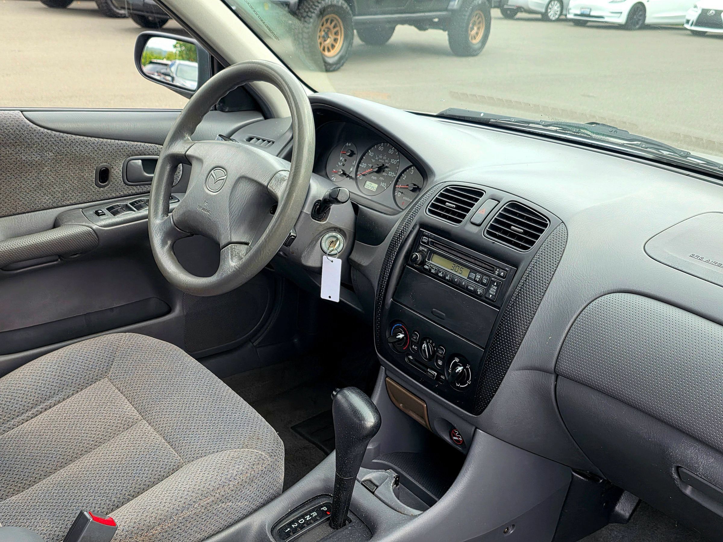 Used 1999 MAZDA Protege FWD image 26