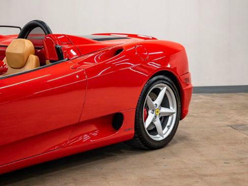 Used 2001 Ferrari 360 Spider RWD image 25