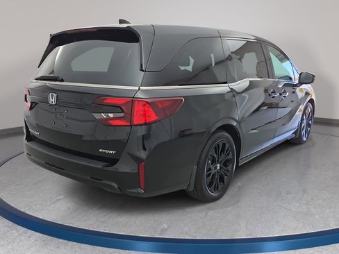Certified 2025 Honda Odyssey Sport-L image 5