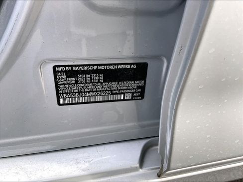 Used 2021 BMW 540i w/ Premium Package RWD image 32