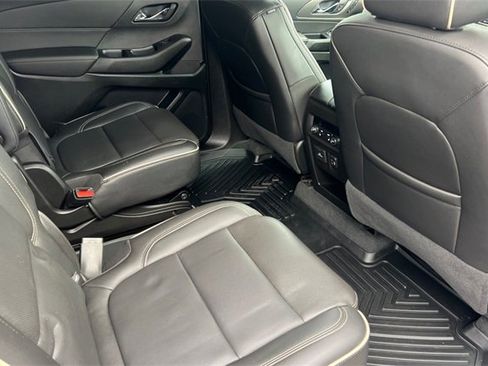 Used 2023 Chevrolet Traverse Premier w/ Redline Edition image 19