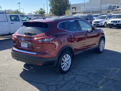 Used 2021 Nissan Rogue Sport SV image 8