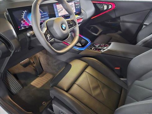 Used 2026 BMW X3 xDrive30 w/ Premium Package image 9