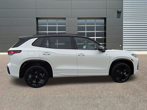 New 2026 Volkswagen Tiguan SE R-Line AWD/4WD image 8