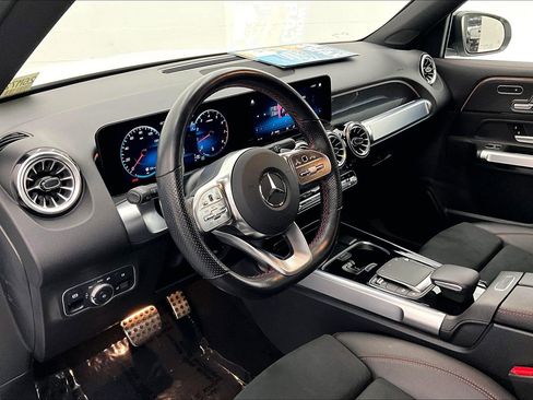 Certified 2023 Mercedes-Benz GLB 250 4MATIC image 19