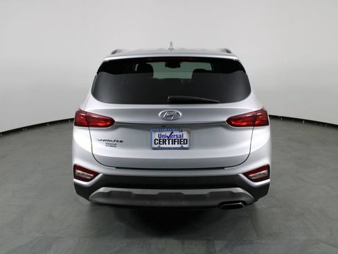 Used 2019 Hyundai Santa Fe SEL FWD image 9