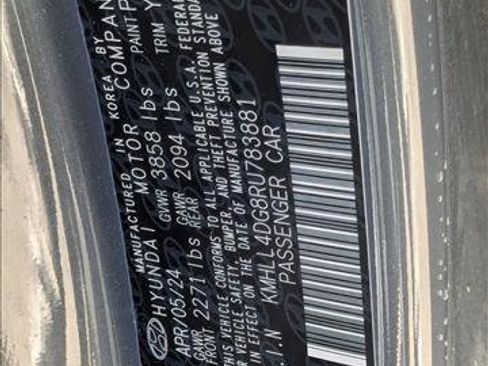 Used 2024 Hyundai Elantra SE FWD image 15