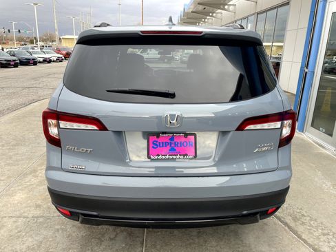 Certified 2022 Honda Pilot Sport image 3