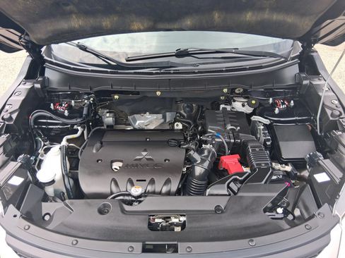 Used 2021 Mitsubishi Outlander Sport LE AWD/4WD image 25