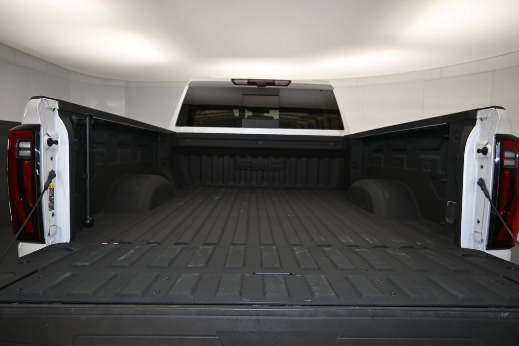 Certified 2025 GMC Sierra 2500 Denali w/ Technology Package AWD/4WD image 27