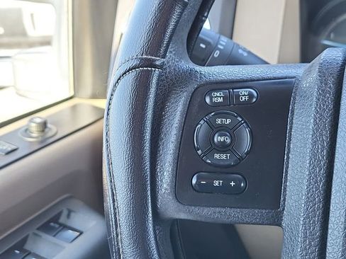 Used 2011 Ford F250 XLT w/ XLT Interior Pkg image 25