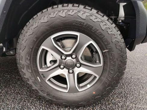 Used 2020 Jeep Wrangler Unlimited Sport image 10