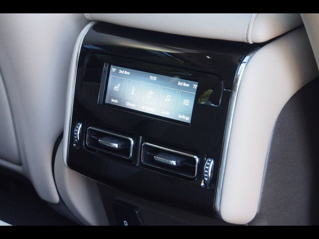 Used 2022 Lincoln Aviator Reserve w/ Equipment Group 201A AWD/4WD image 15