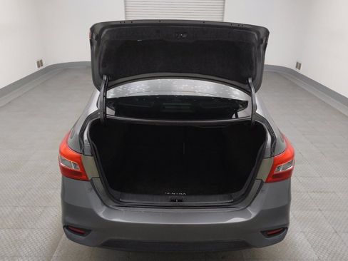 Used 2019 Nissan Sentra S image 29