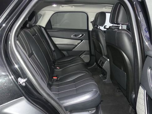 Used 2018 Land Rover Range Rover Velar S image 24