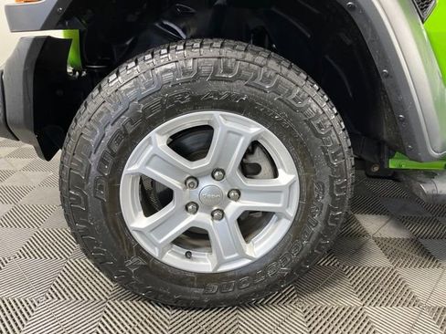 Used 2018 Jeep Wrangler Unlimited Sport S image 10