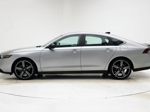 Used 2024 Honda Accord Sport image 6