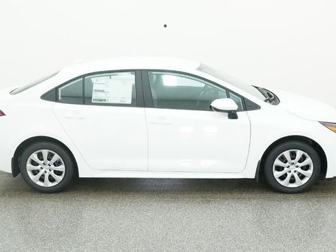 New 2026 Toyota Corolla LE image 11