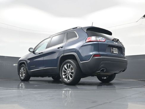 Used 2020 Jeep Cherokee Latitude Plus w/ Cold Weather Group image 17