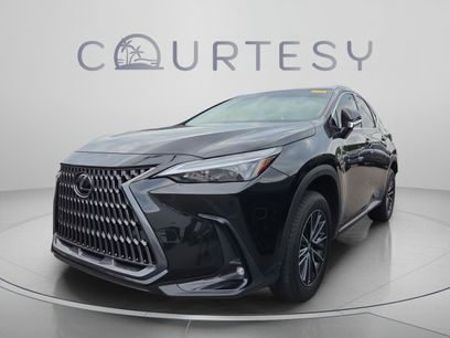 Used 2025 Lexus NX 250 FWD w/ Towing Package (2000 Lbs)