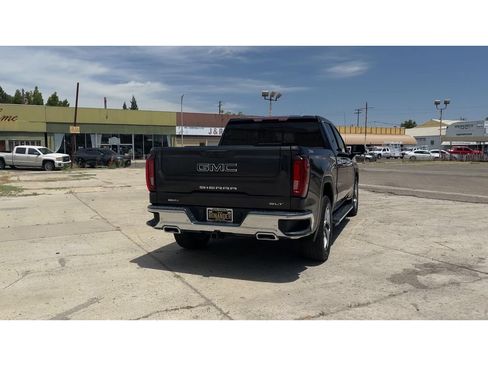 Certified 2023 GMC Sierra 1500 SLT w/ SLT Premium Plus Package AWD/4WD image 2