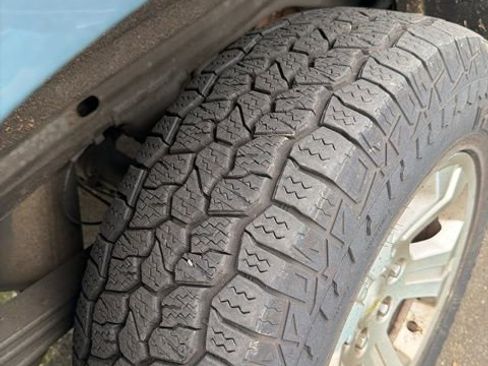 Used 2014 Chevrolet Silverado 1500 LT image 17