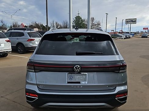 New 2026 Volkswagen Taos SEL AWD/4WD image 6