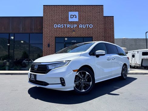 Used 2022 Honda Odyssey Elite image 1