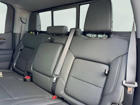 New 2026 GMC Sierra 1500 Elevation w/ Elevation Premium Package AWD/4WD image 14