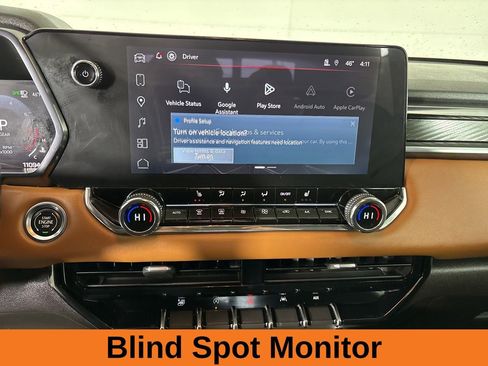 Used 2025 GMC Canyon AT4 image 13