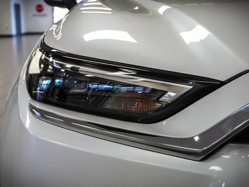 Used 2024 Toyota Grand Highlander AWD image 27