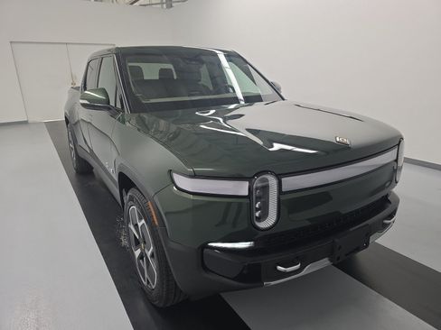 Used 2024 Rivian R1T Adventure AWD/4WD image 7