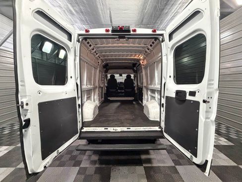 Used 2021 RAM ProMaster 2500 image 10
