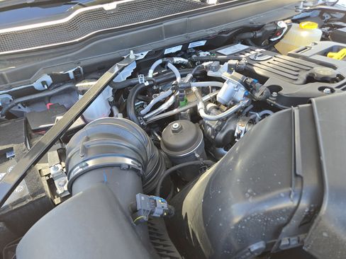 New 2026 RAM 2500 Tradesman w/ Chrome Appearance Group image 21