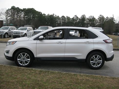 Used 2015 Ford Edge SEL w/ Equipment Group 201A image 4