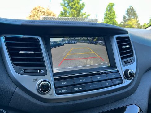 Used 2018 Hyundai Tucson Limited w/ Ultimate Package 02 AWD/4WD image 18