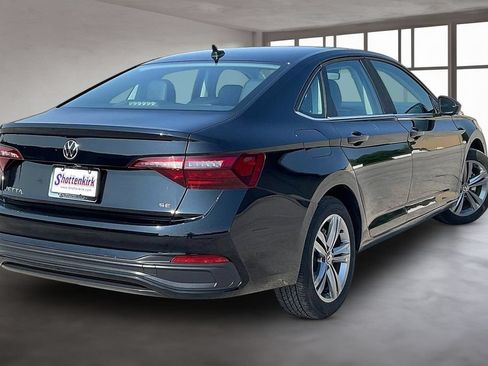 Used 2024 Volkswagen Jetta SE FWD image 6