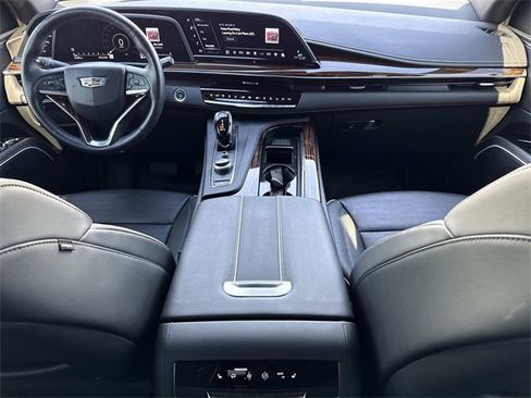 Used 2022 Cadillac Escalade ESV Premium Luxury image 18