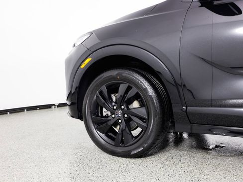 Used 2024 Buick Encore GX Sport Touring image 6