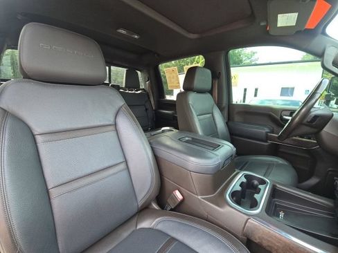 Used 2020 GMC Sierra 2500 Denali w/ Denali Ultimate Package AWD/4WD image 21