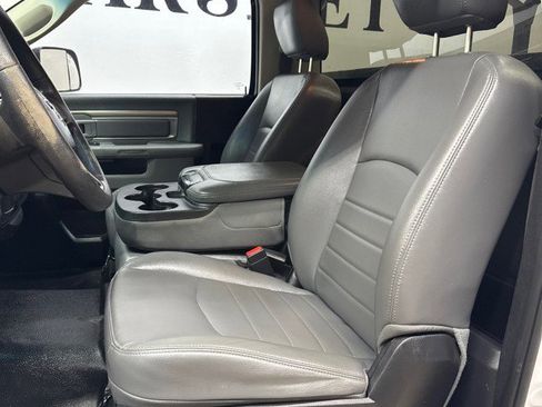 Used 2016 RAM 3500 Tradesman w/ Power & Remote Entry Group image 33